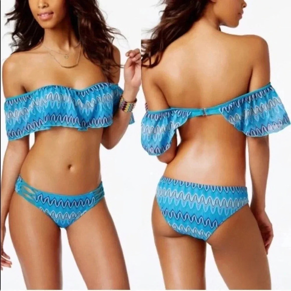 HULA HONEY Bikini Swimsuit - Picture 1 of 7